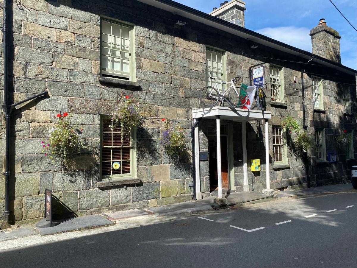 Locanda Grapes Hotel, Bar & Restaurant Snowdonia Nr Zip World 4*