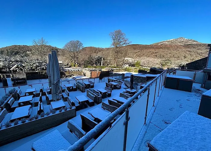 Grapes Hotel, Bar & Restaurant Snowdonia Nr Zip World