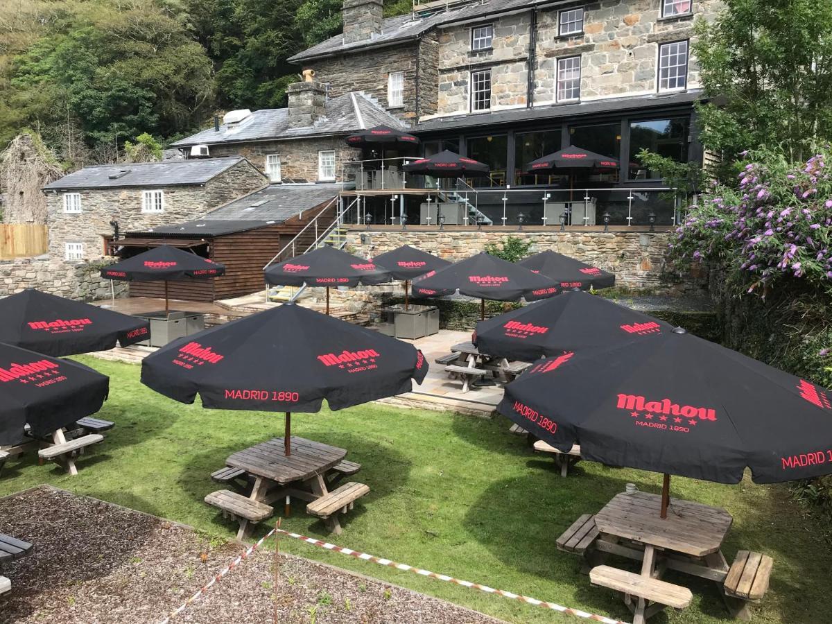 Grapes Hotel, Bar & Restaurant Snowdonia Nr Zip World Inn 4*